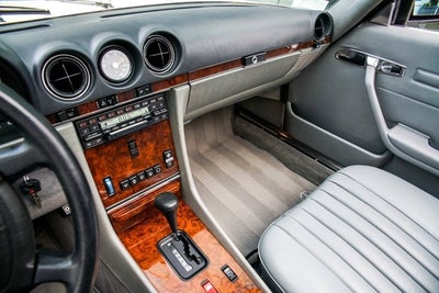 1988 Mercedes-Benz 560SL Convertible