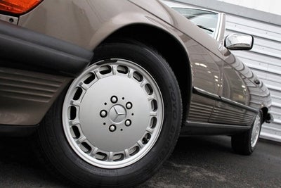 1989 Mercedes-Benz 560SL 560SL