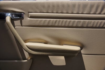 1988 Mercedes-Benz 560SL Convertible