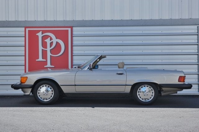 1988 Mercedes-Benz 560SL Convertible