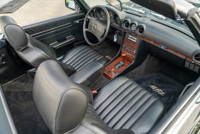 1989 Mercedes-Benz 560 Series 560SL