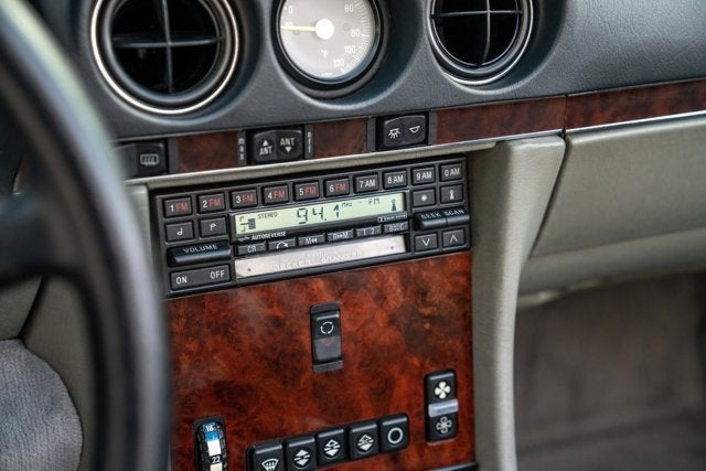 1989 Mercedes-Benz 560 Series 560SL