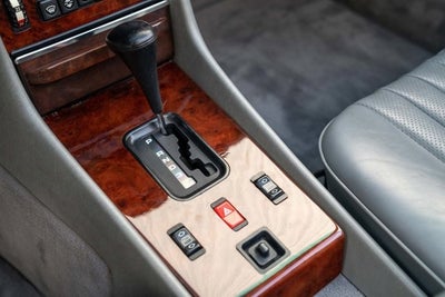 1989 Mercedes-Benz 560 Series 560SL