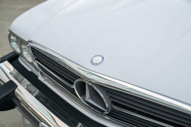 1989 Mercedes-Benz 560 Series 560SL