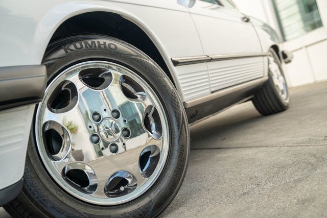 1989 Mercedes-Benz 560 Series 560SL