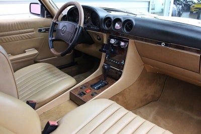 1988 Mercedes-Benz SL-Class 560SL