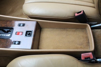 1988 Mercedes-Benz SL-Class 560SL