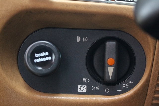 1988 Mercedes-Benz SL-Class 560SL