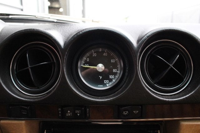 1988 Mercedes-Benz SL-Class 560SL