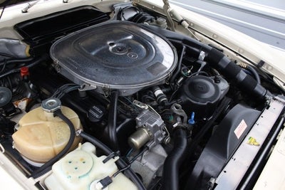 1988 Mercedes-Benz SL-Class 560SL