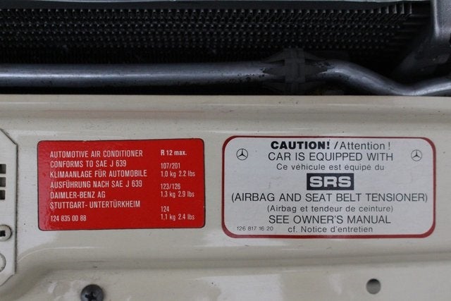 1988 Mercedes-Benz SL-Class 560SL