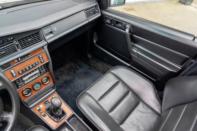 1986 Mercedes-Benz 190E 2.3-16