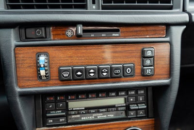1986 Mercedes-Benz 190E 2.3-16