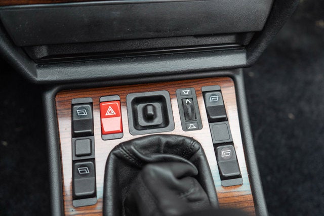 1986 Mercedes-Benz 190E 2.3-16