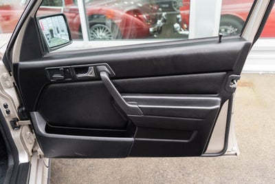1986 Mercedes-Benz 190E 2.3-16
