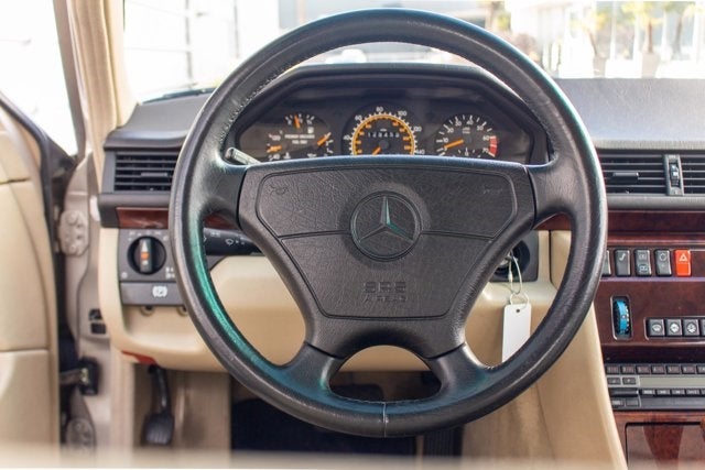 1992 Mercedes-Benz 500 Series 500E