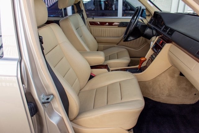 1992 Mercedes-Benz 500 Series 500E