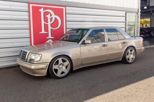 1992 Mercedes-Benz 500 Series 500E