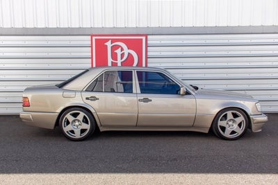 1992 Mercedes-Benz 500 Series 500E