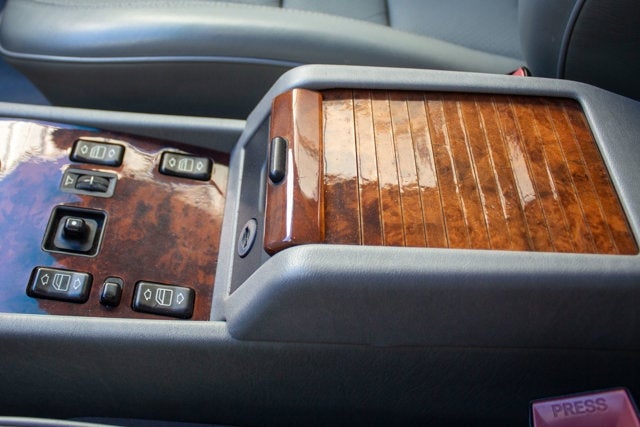 1992 Mercedes-Benz 500 Series 500E