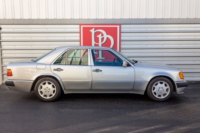 1992 Mercedes-Benz 500 Series 500E