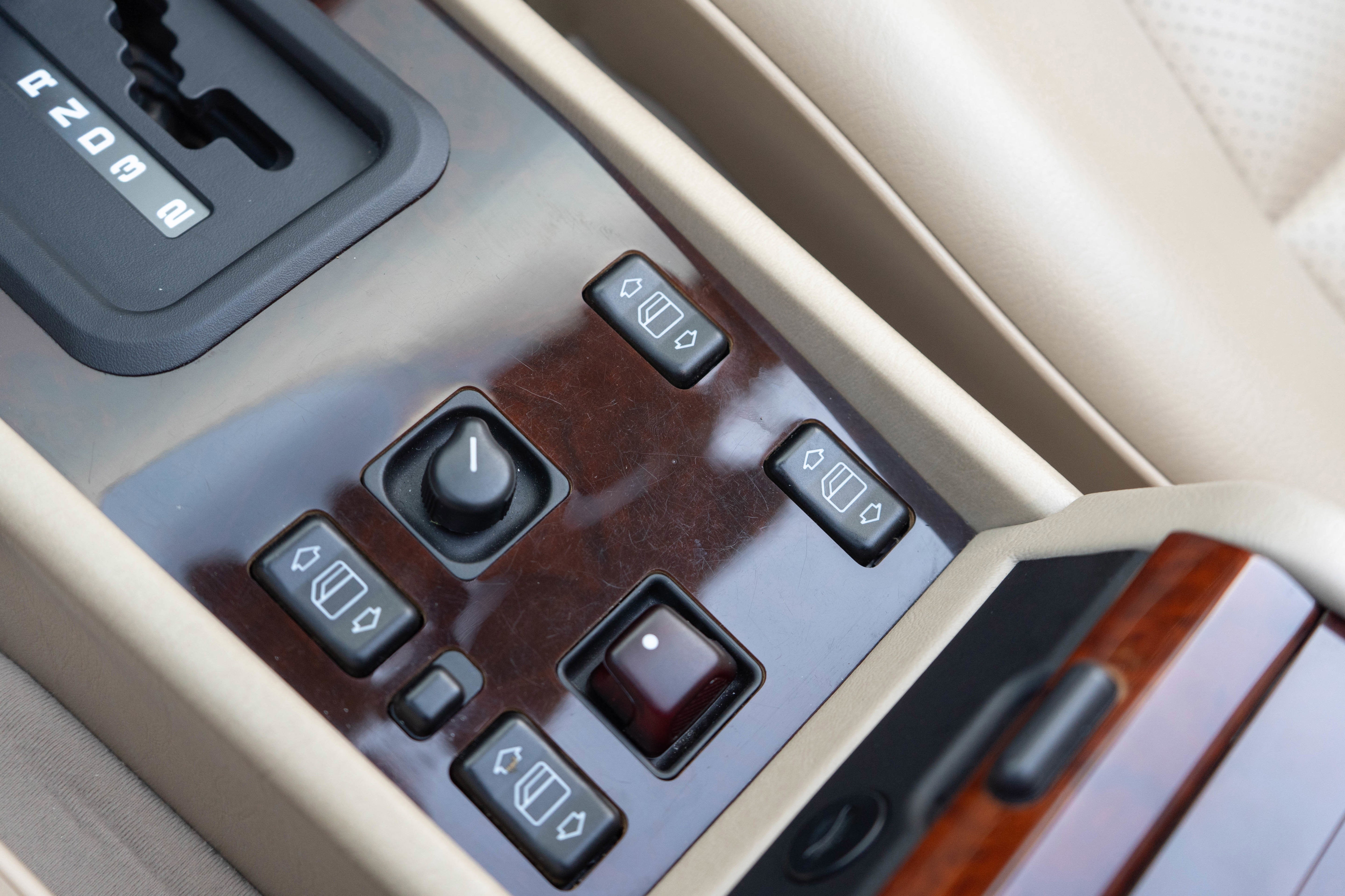 1995 Mercedes-Benz E Class 2dr Cabriolet 3.2L