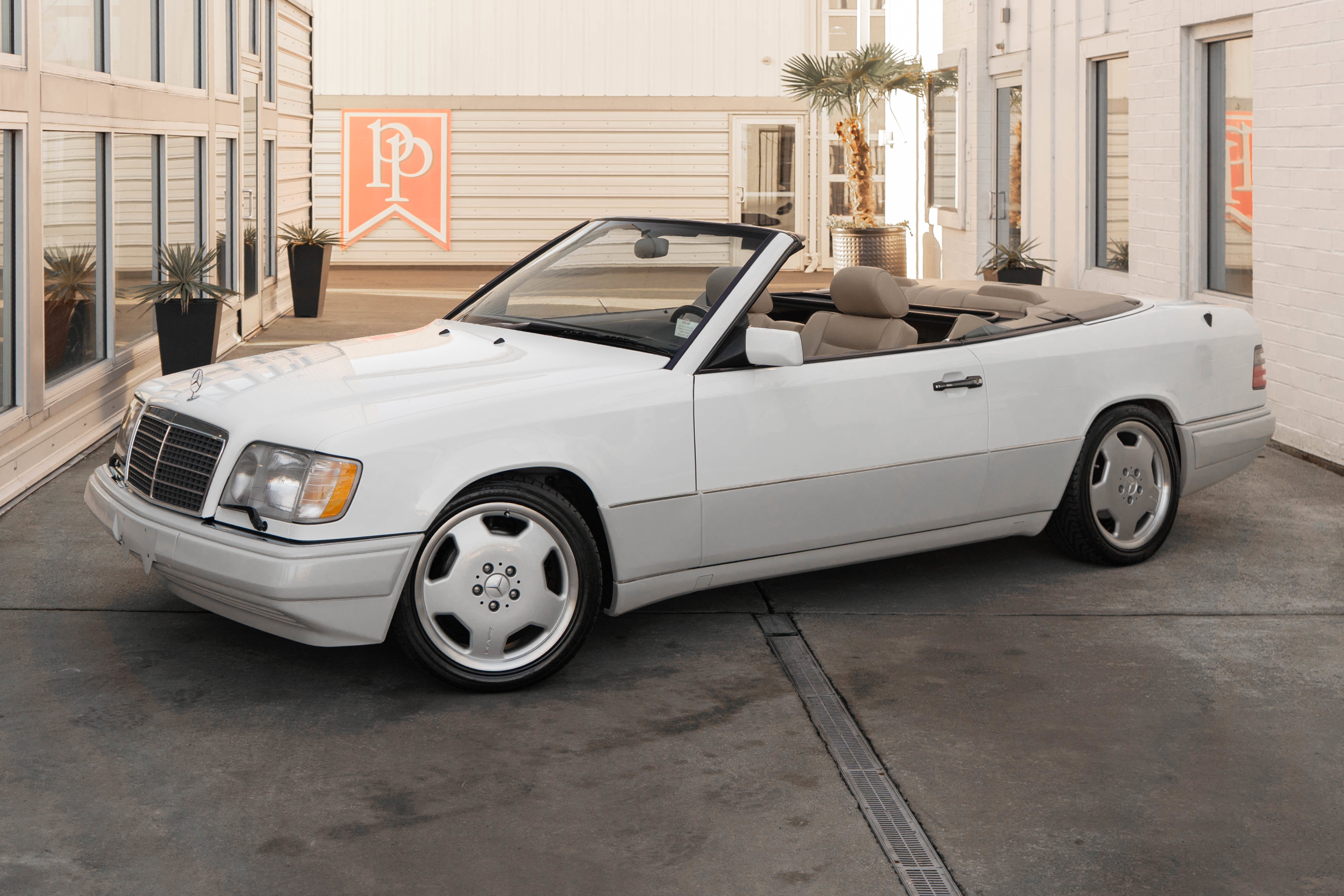 1995 Mercedes-Benz E Class 2dr Cabriolet 3.2L