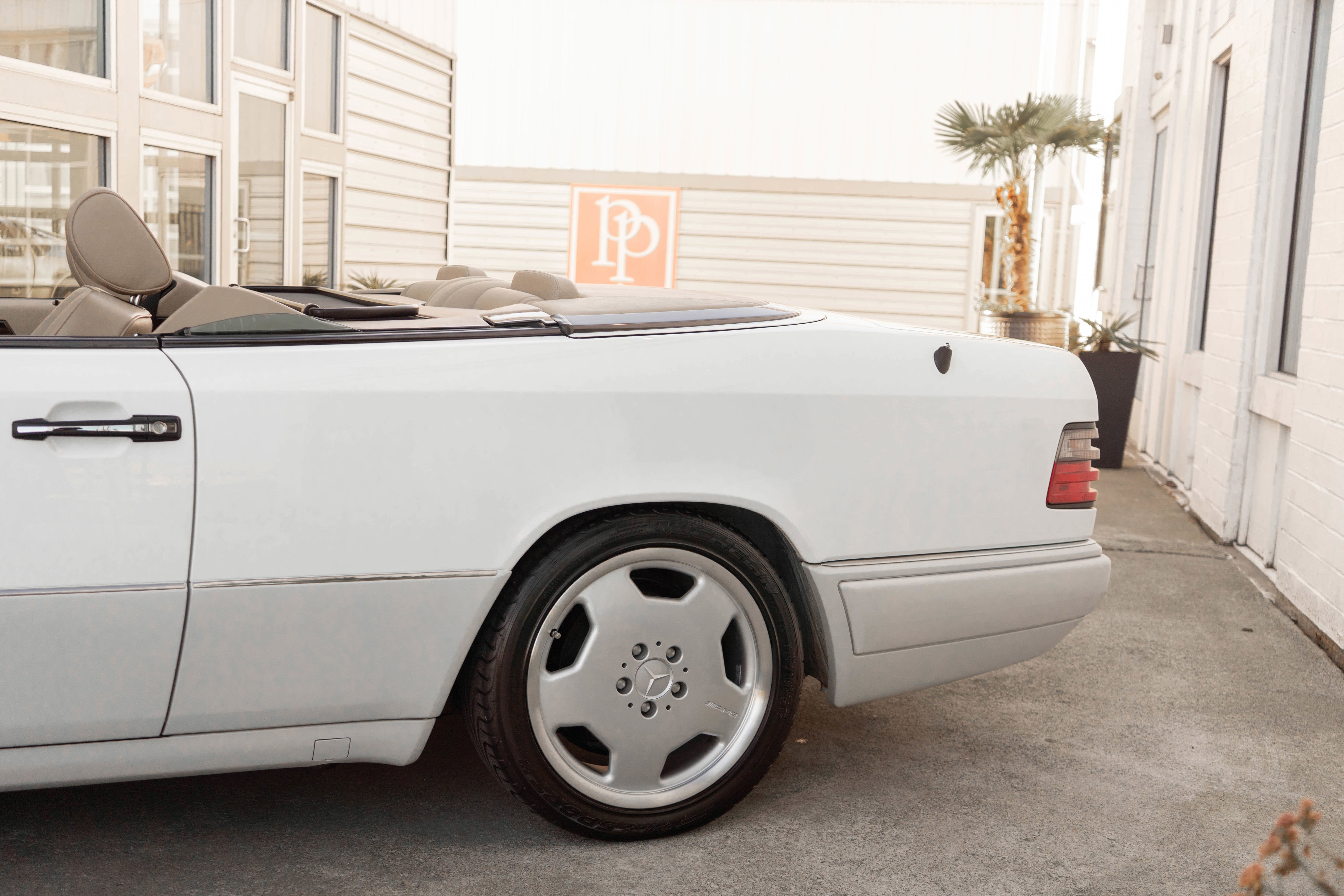 1995 Mercedes-Benz E Class 2dr Cabriolet 3.2L