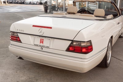 1995 Mercedes-Benz E Class 2dr Cabriolet 3.2L
