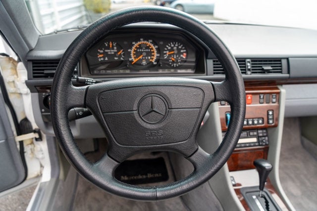 1995 Mercedes-Benz E Class E 320