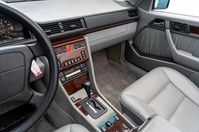 1995 Mercedes-Benz E Class E 320