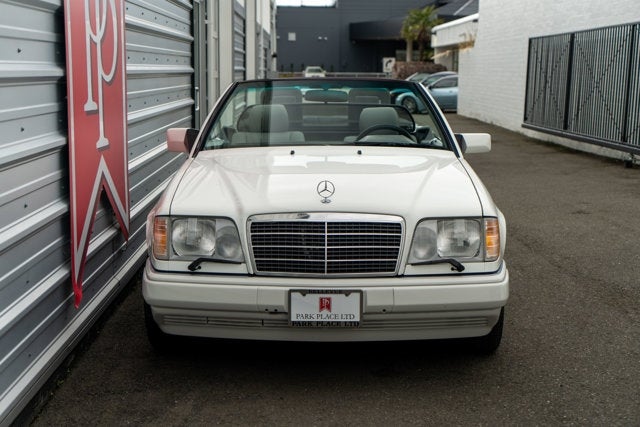 1995 Mercedes-Benz E Class E 320
