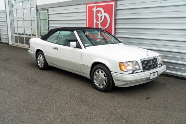 1995 Mercedes-Benz E Class E 320