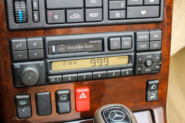 1996 Mercedes-Benz SL Class 2dr Roadster 3.2L