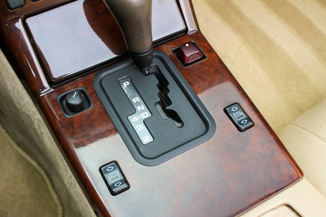 1996 Mercedes-Benz SL Class 2dr Roadster 3.2L