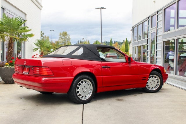 1996 Mercedes-Benz SL Class 2dr Roadster 3.2L