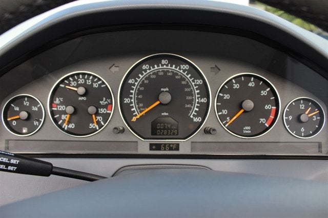 2000 Mercedes-Benz SL500 2dr Roadster 5.0L