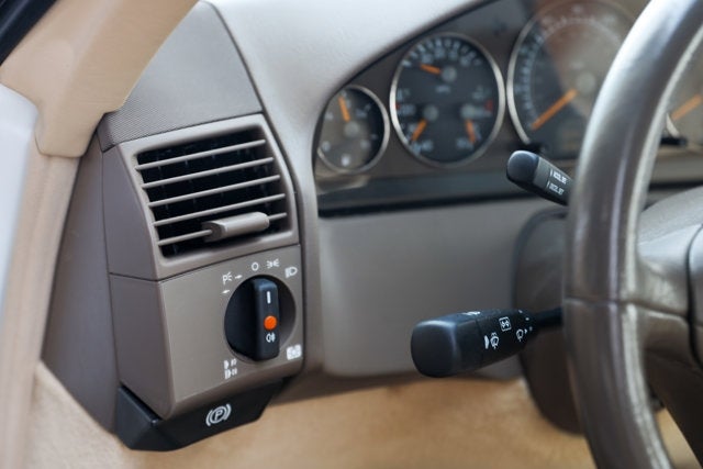 1999 Mercedes-Benz SL-Class 2dr Roadster 5.0L