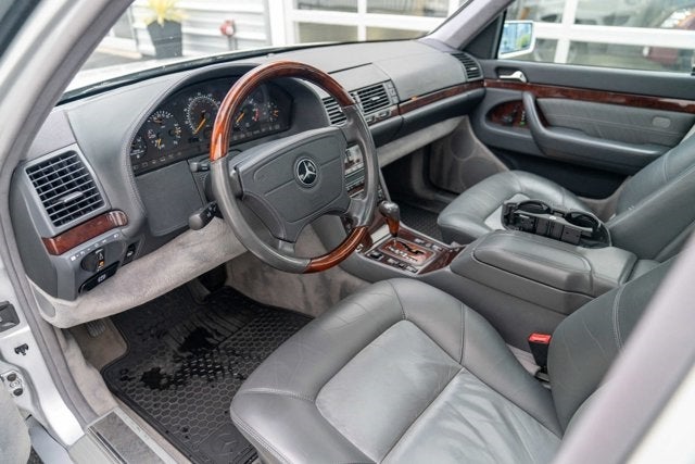 1998 Mercedes-Benz S-Class 4dr Sdn 6.0L