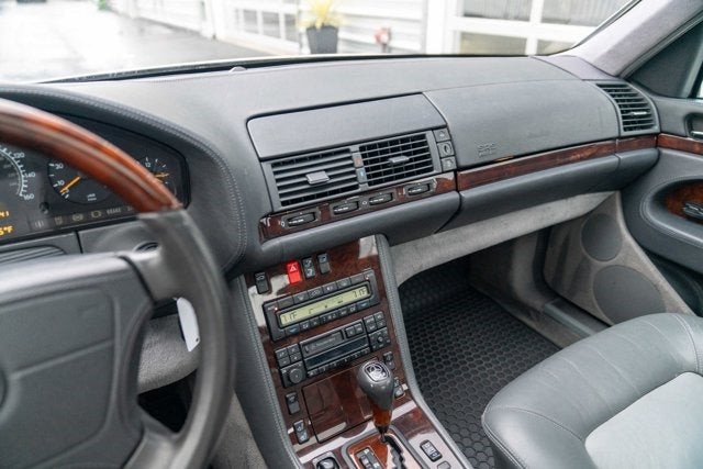 1998 Mercedes-Benz S-Class 4dr Sdn 6.0L