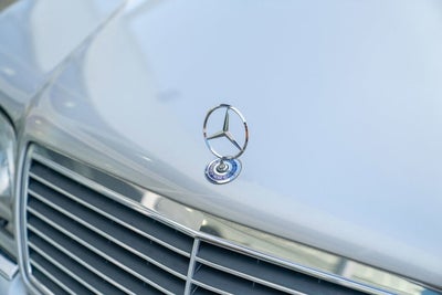 1998 Mercedes-Benz S-Class 4dr Sdn 6.0L