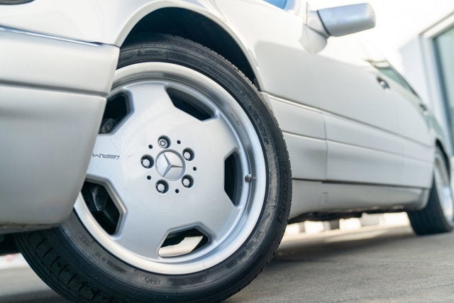 1998 Mercedes-Benz S-Class 4dr Sdn 6.0L