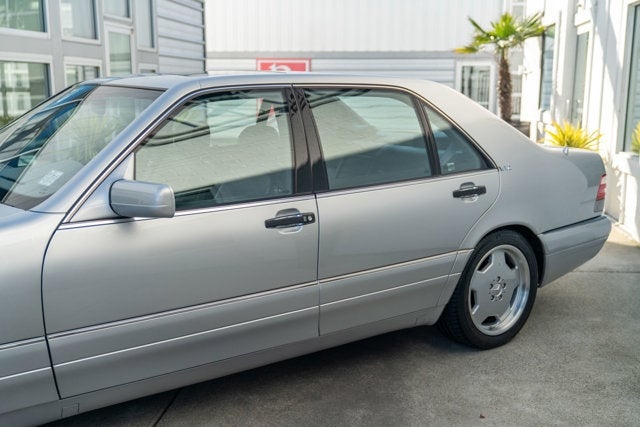 1998 Mercedes-Benz S-Class 4dr Sdn 6.0L