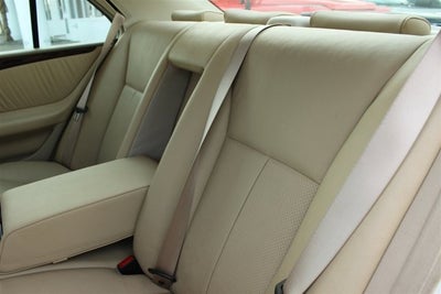 1999 Mercedes-Benz E320 Sedan