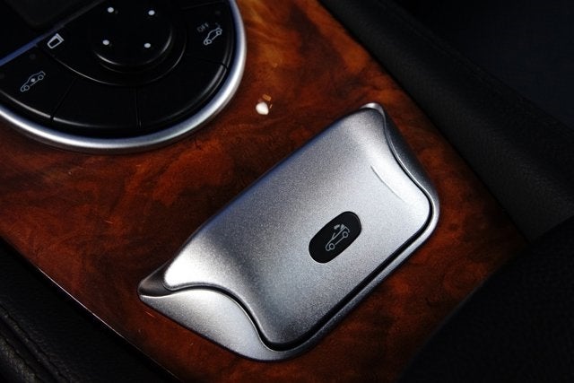 2009 Mercedes-Benz SL550 Roadster V8