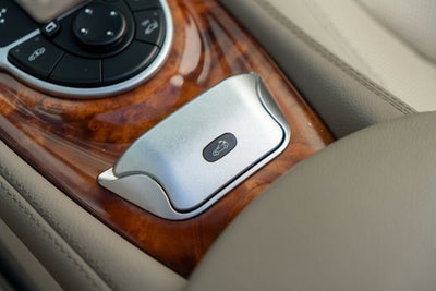 2009 Mercedes-Benz SL-Class V8