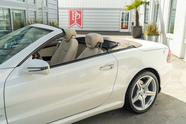 2009 Mercedes-Benz SL-Class V8