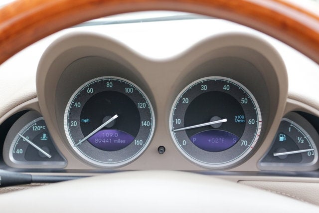 2004 Mercedes-Benz SL-Class 2dr Roadster 5.0L