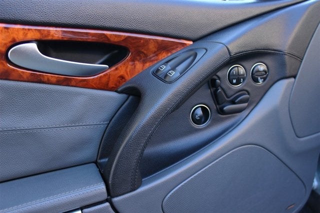 2003 Mercedes-Benz SL500 2dr Roadster 5.0L