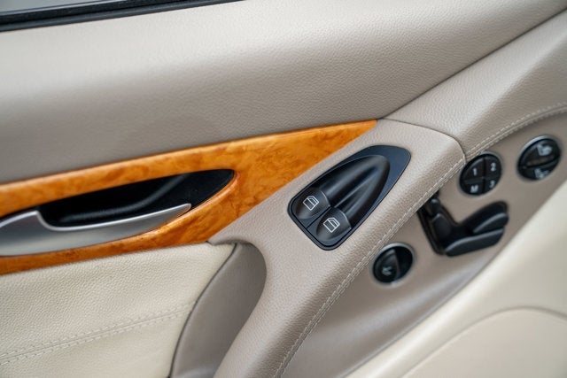 2003 Mercedes-Benz SL-Class 2dr Roadster 5.0L